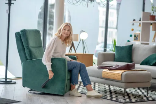 Vente fauteuil releveur à Ajaccio (fauteuil seniors, fauteuil PMR), Ajaccio et Bastia, Bastide Le Confort Médical Corsica