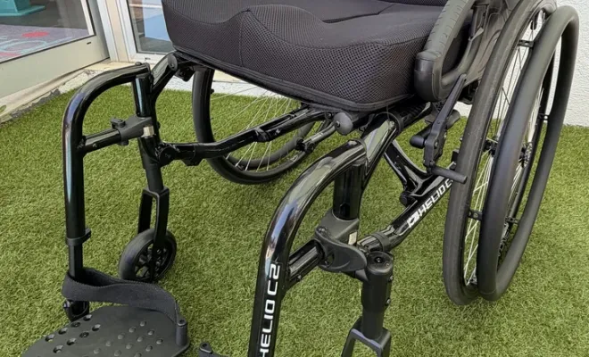 Vente fauteuil roulant en carbone à Ajaccio, Ajaccio et Bastia, Bastide Le Confort Médical Corsica
